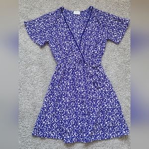 S Flowy Floral Dress